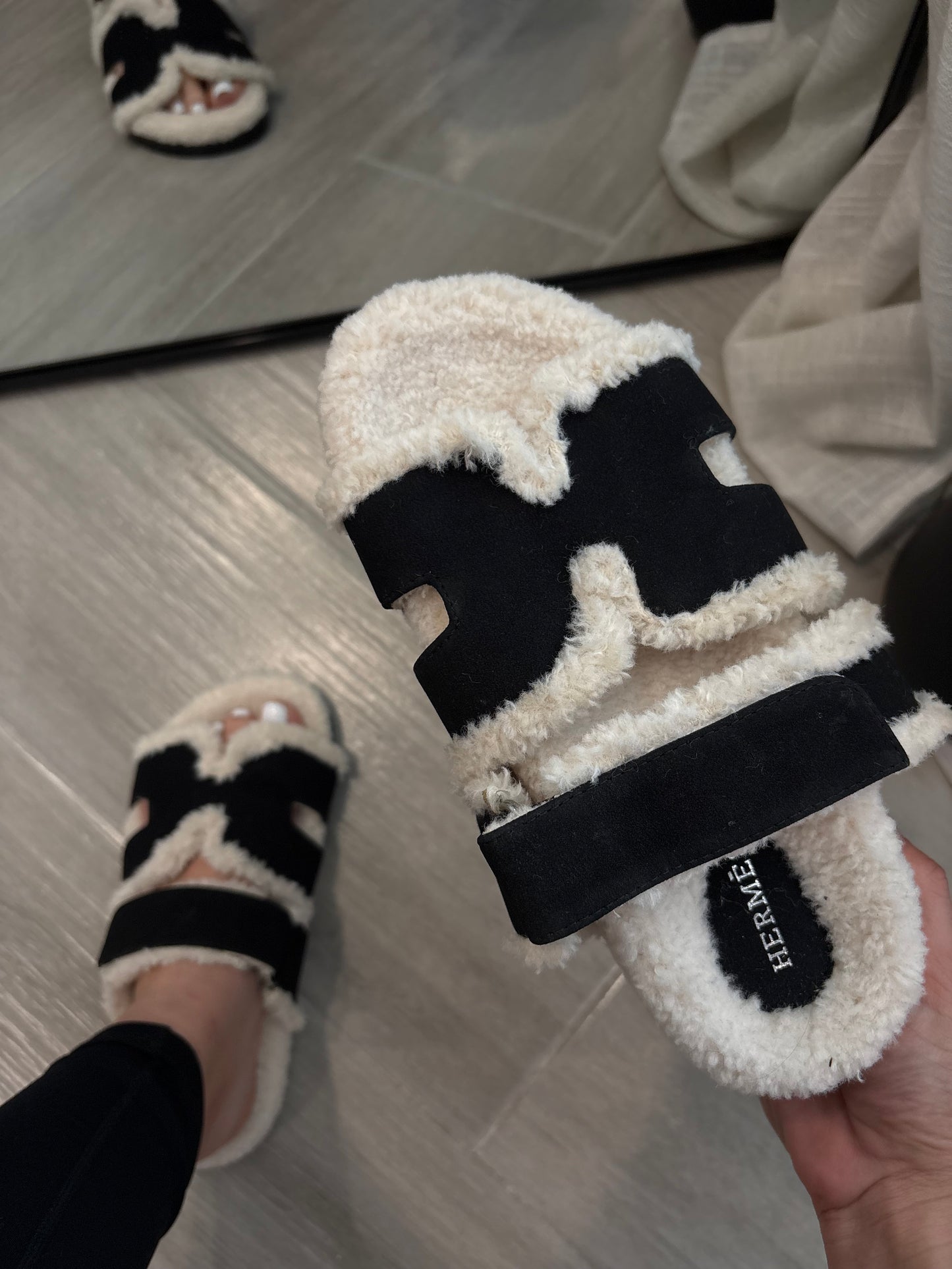 Fuzzy Haily Sandals