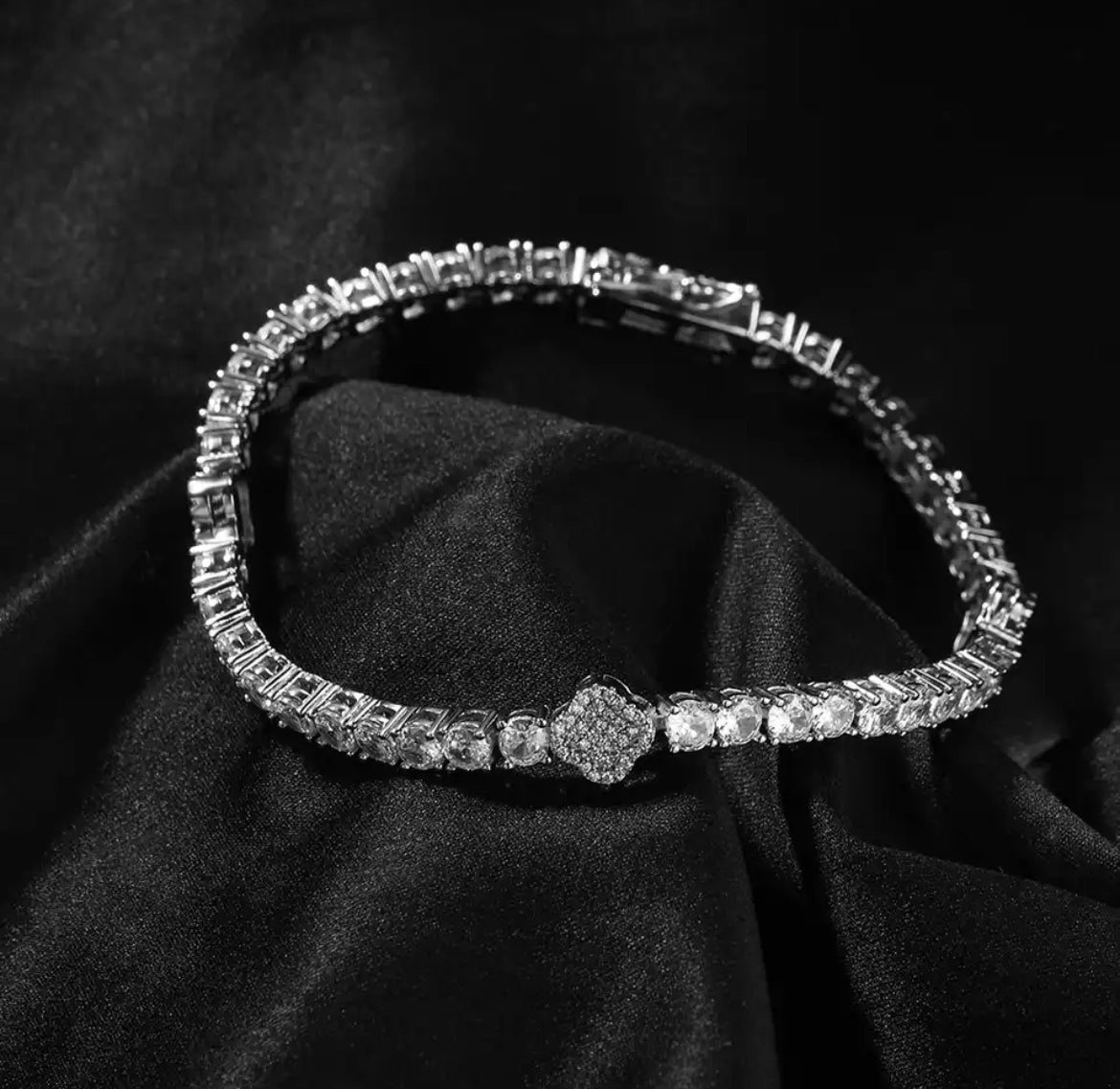 Ice Me Flower Silver Bracelet