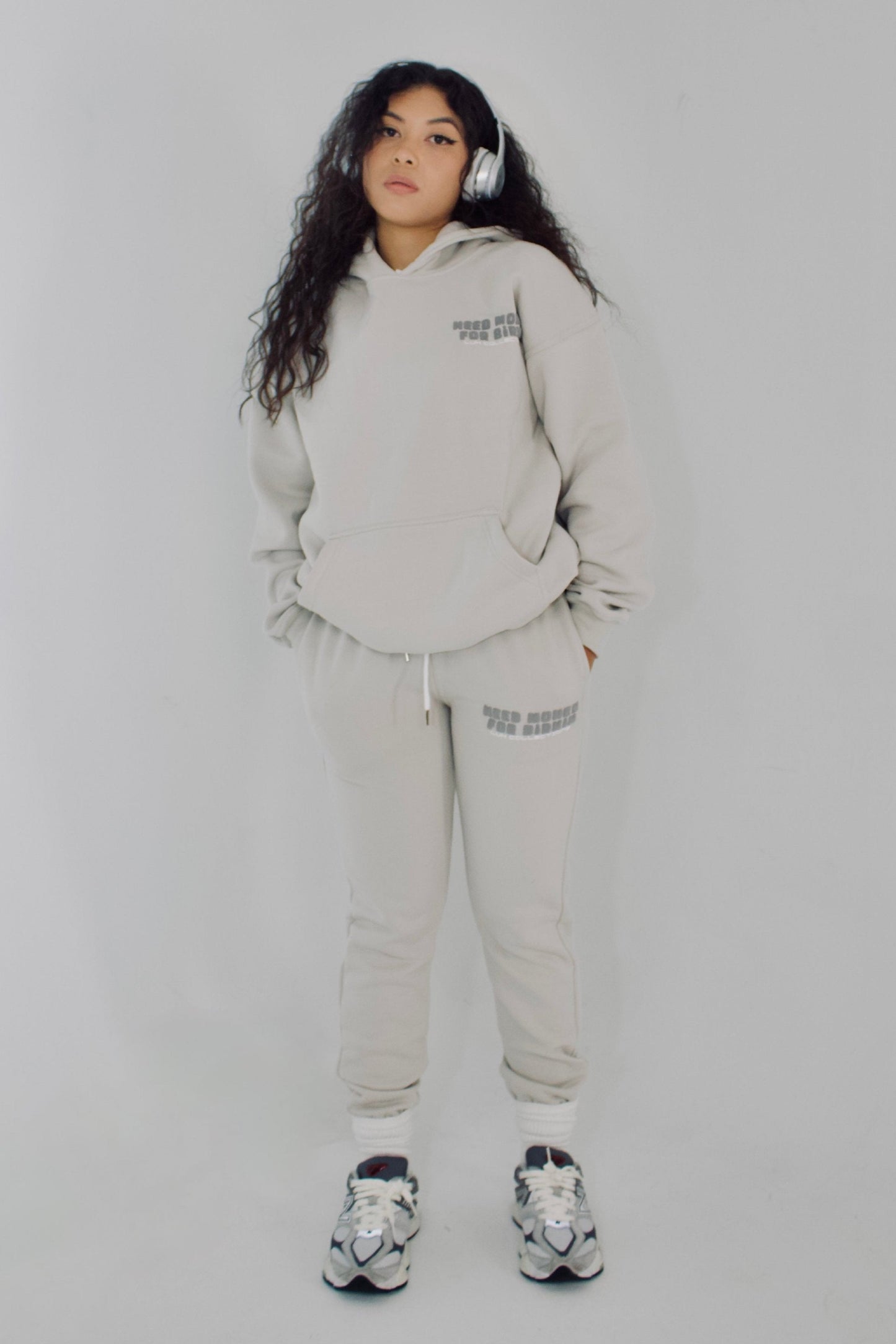 Need Money Sweat Pants Bone White