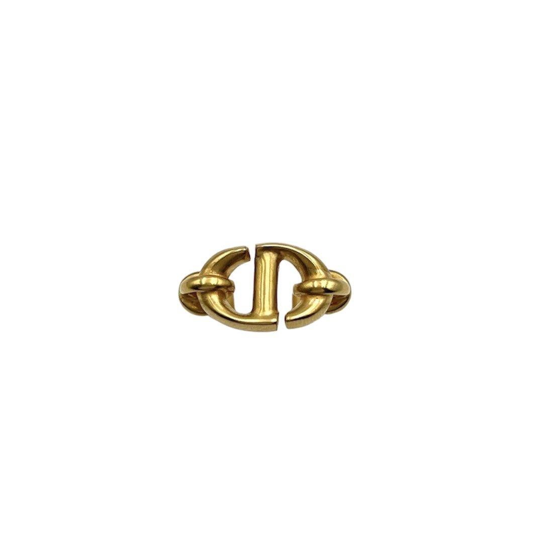 D Cross Ring - Lux Collections Boutique