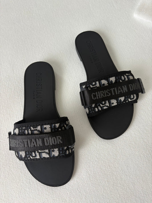 Cicily Sandals