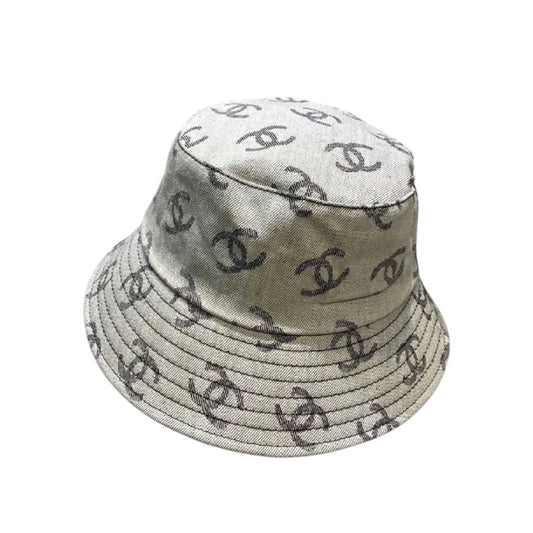 Cliare Bucket hat