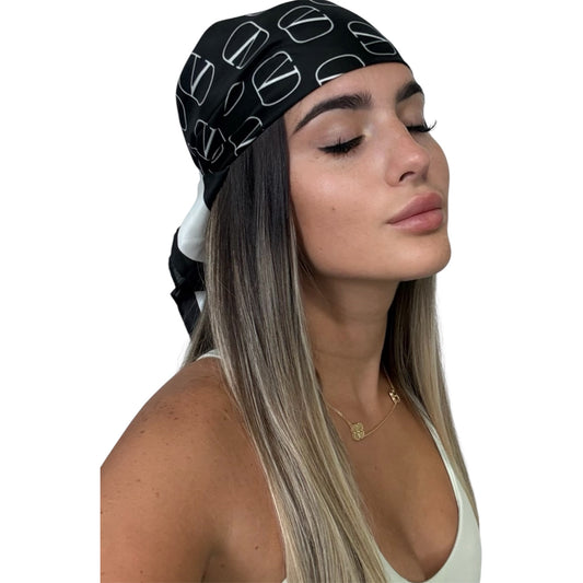 Villa Headscarf