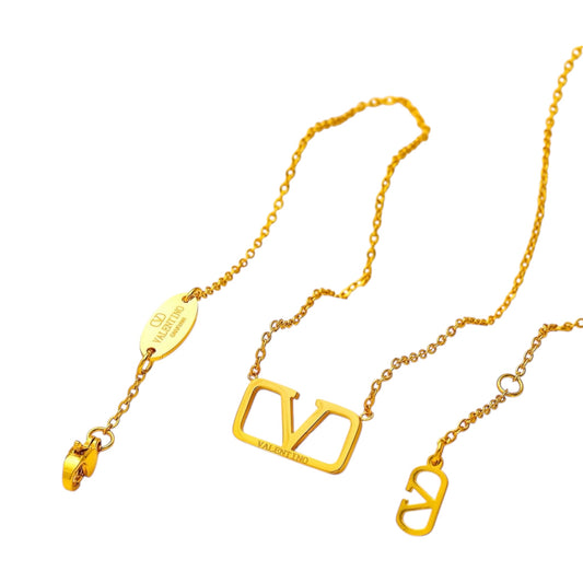 Veness Necklace