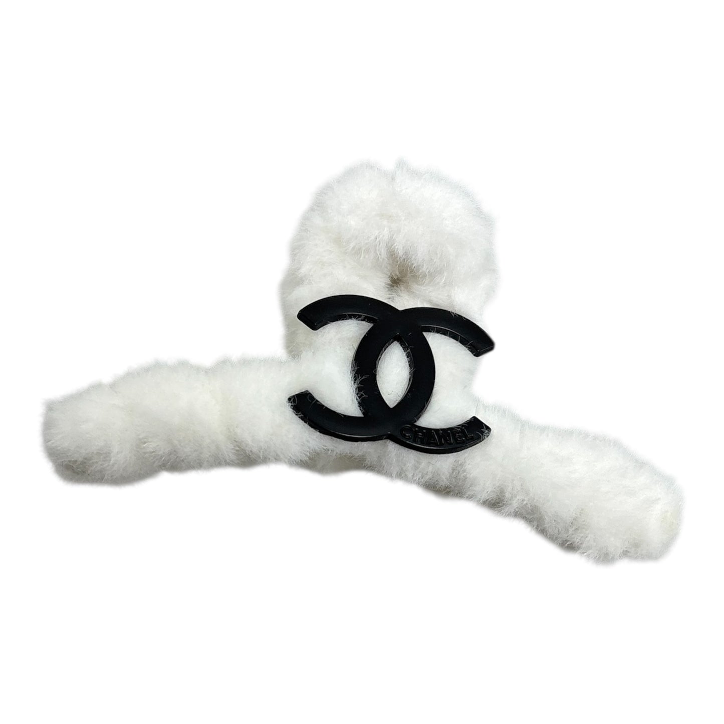 Chey Fuzzy Clip